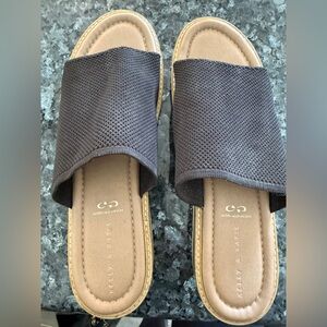 Kelly & Katie Black Ari Sandal - Size 11